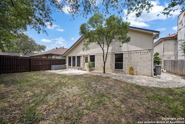 Image 32 of 32 For 9218 Fishers Hill