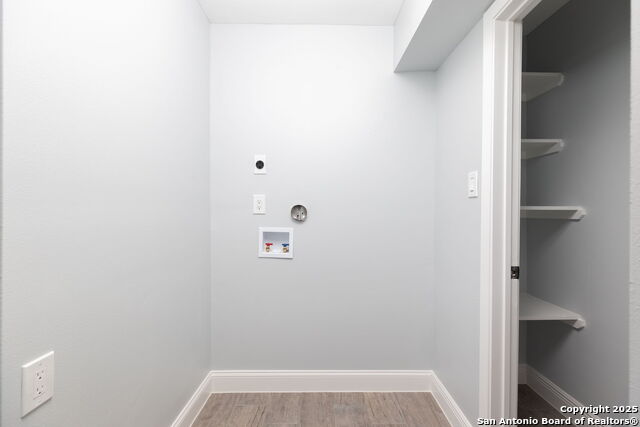 Image 30 of 51 For 2165 Colleen Drive