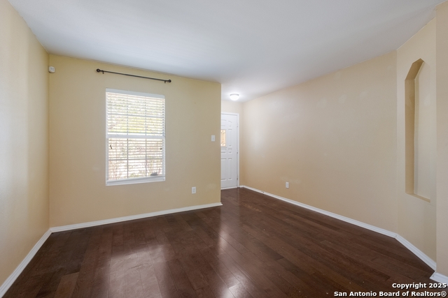 Image 7 of 36 For 11922 Briarton Wls