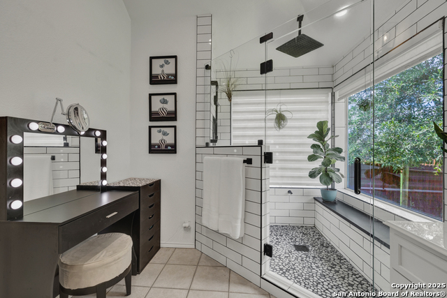 Image 24 of 45 For 2363 Oak Pebble