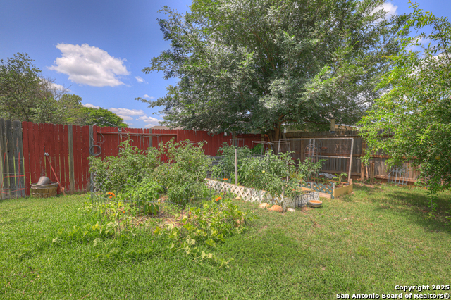 Image 35 of 45 For 2363 Oak Pebble