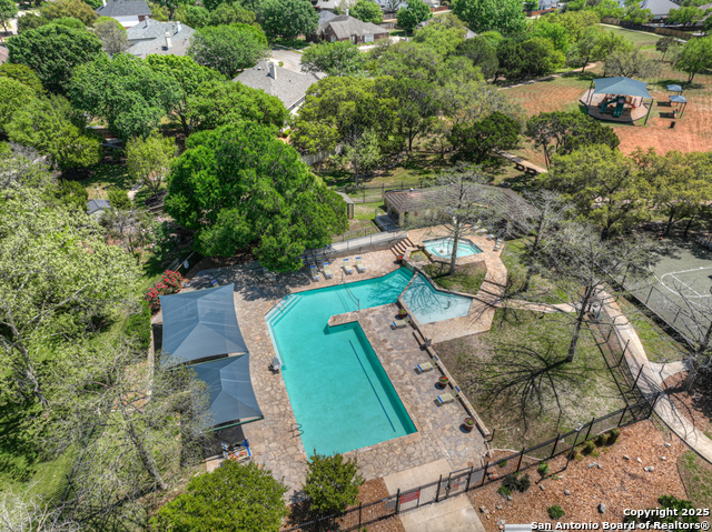 Image 42 of 45 For 2363 Oak Pebble