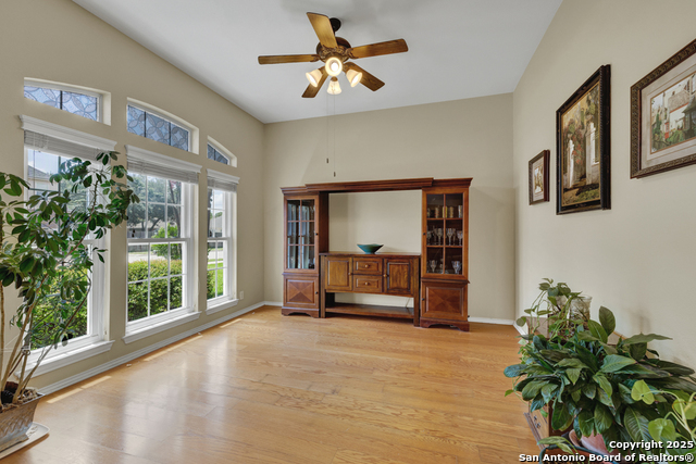 Image 9 of 45 For 2363 Oak Pebble