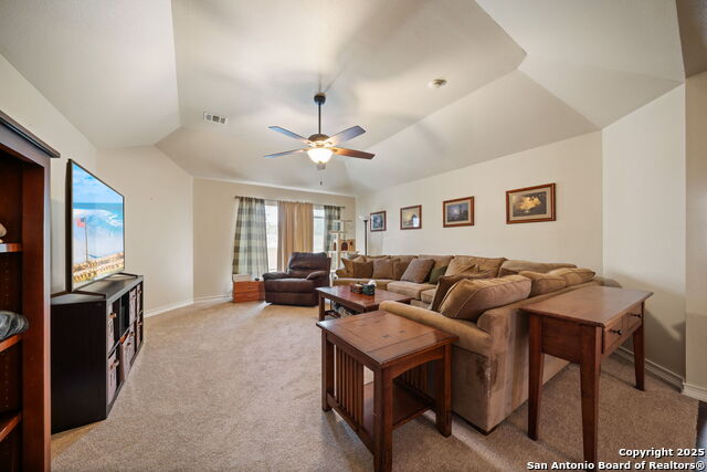 Image 18 of 40 For 20926 Encino Dawn
