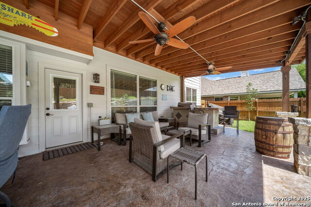 Image 33 of 40 For 20926 Encino Dawn