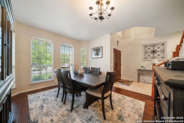 Image 7 of 40 For 20926 Encino Dawn