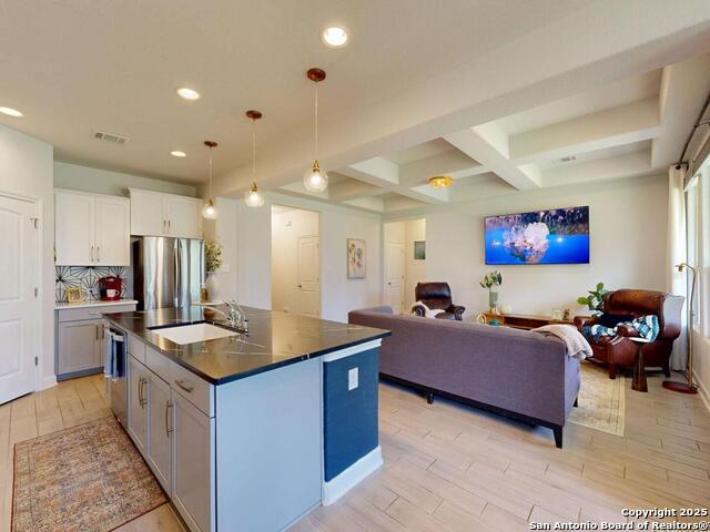 Image 16 of 32 For 7621 Cypress