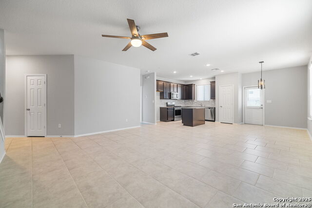 Image 12 of 49 For 7602 Cottonwood Ridge