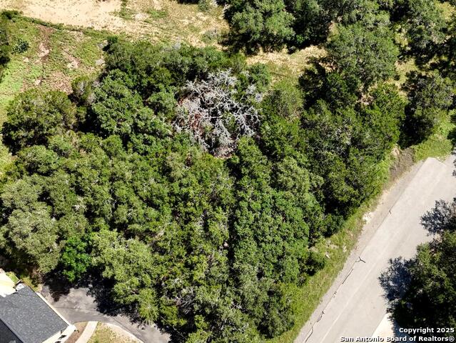 Image 3 of 9 For 815 Winding River