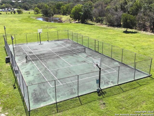 Image 6 of 9 For 815 Winding River