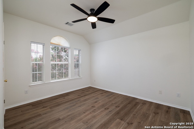 Image 33 of 41 For 2305 Little Elm