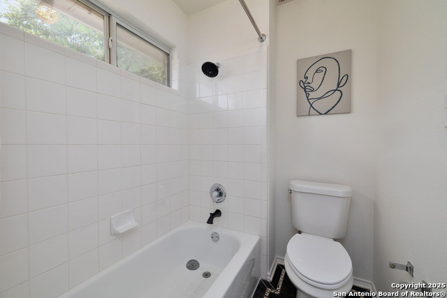 Image 38 of 41 For 2305 Little Elm