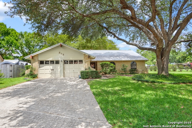 Details for 213 Millford, Seguin, TX 78155