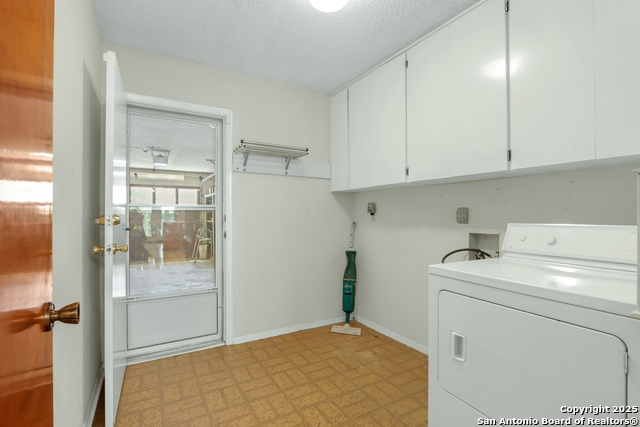 Image 15 of 28 For 213 Millford