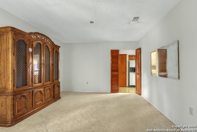 Image 17 of 28 For 213 Millford