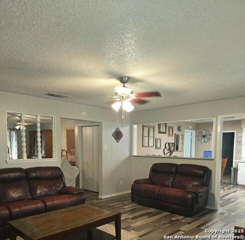 Image 11 of 44 For 501 Green Street