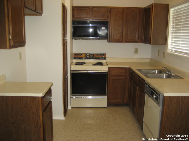 Image 5 of 12 For 9410 Bouleau