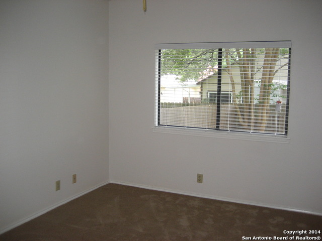 Image 9 of 12 For 9410 Bouleau