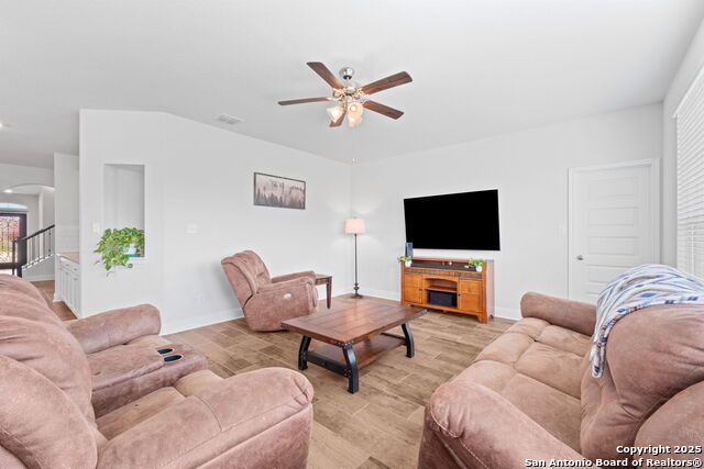 Image 19 of 48 For 3415 Iron Canyon