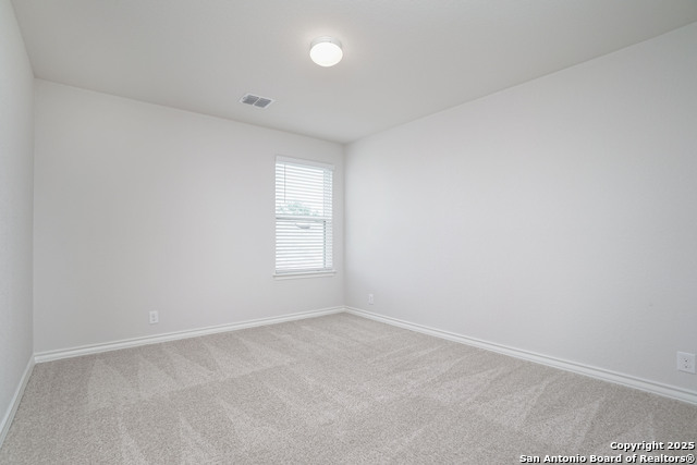 Listing photo id 2 for 5936 Hindes Stone