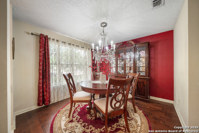Image 6 of 32 For 4707 Aspen View