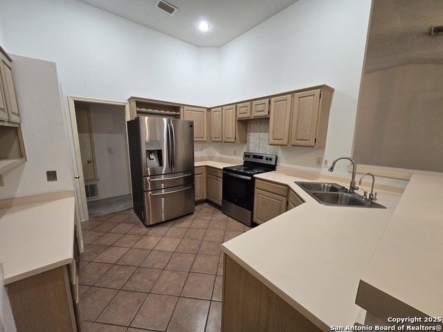 Image 8 of 22 For 9323 Chattanooga