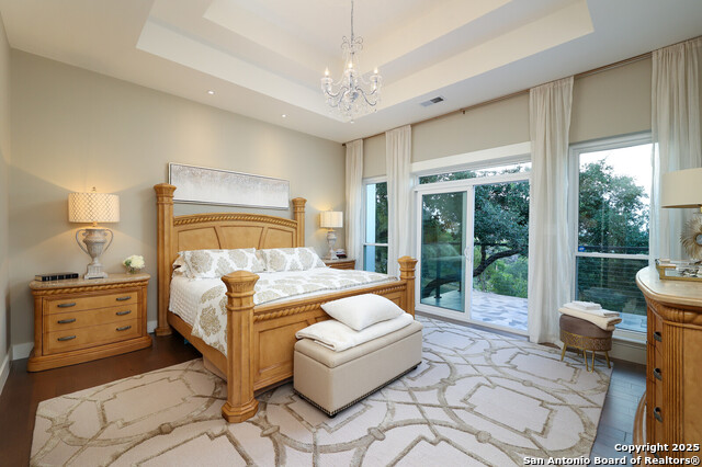 Listing photo id 27 for 19727 La Sierra Blvd