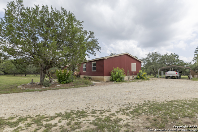 Image 30 of 38 For 961 Brushy Creek