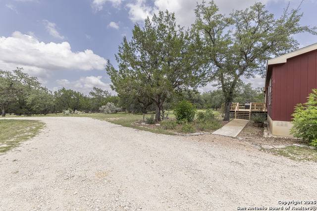 Image 31 of 38 For 961 Brushy Creek