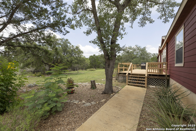 Image 4 of 38 For 961 Brushy Creek