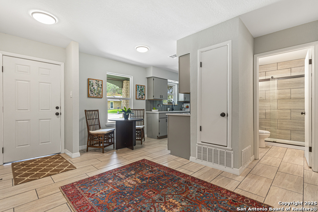 Image 10 of 19 For 112 Meadow Way