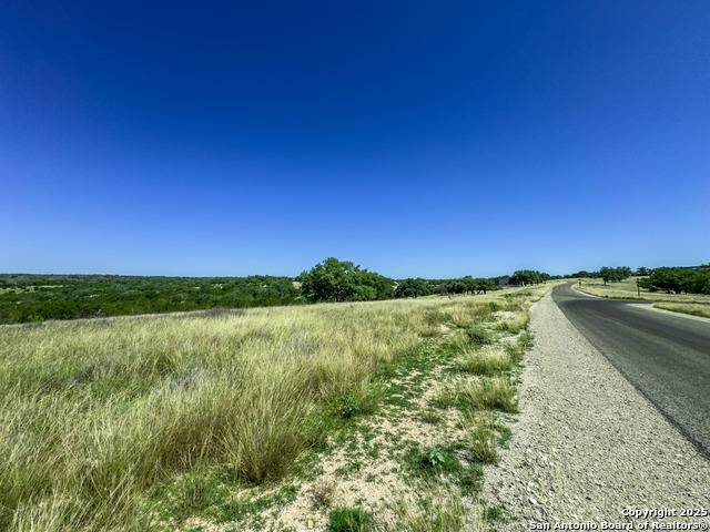 Listing photo id 3 for Lot 20 Loma Vista Ranch