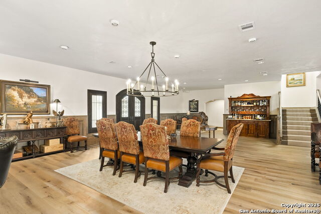 Listing photo id 12 for 1155 Blue Water Drive