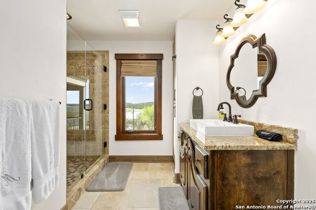 Listing photo id 30 for 1155 Blue Water Drive
