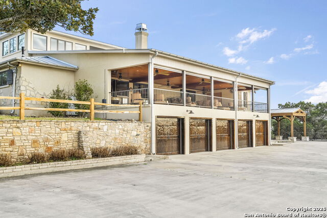 Listing photo id 60 for 1155 Blue Water Drive
