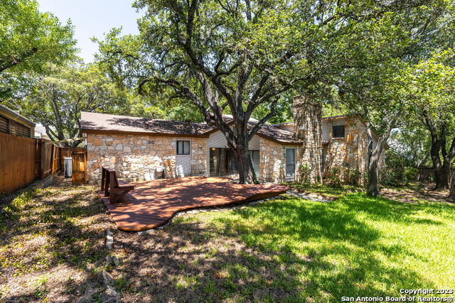 Image 20 of 21 For 15611 Trail Bluff