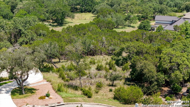 Image 19 of 25 For 116 Balcones Bend