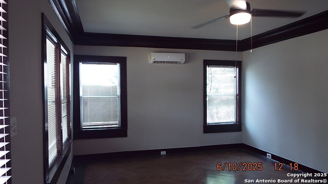 Image 2 of 17 For 1427 Schley Ave