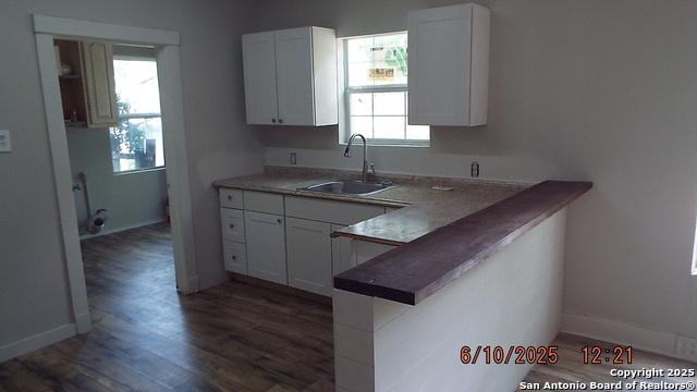 Image 9 of 17 For 1427 Schley Ave