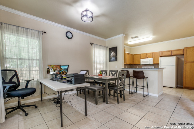 Image 6 of 19 For 6160 Eckhert Rd. Unit 903  903