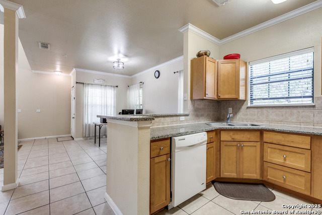 Image 8 of 19 For 6160 Eckhert Rd. Unit 903  903