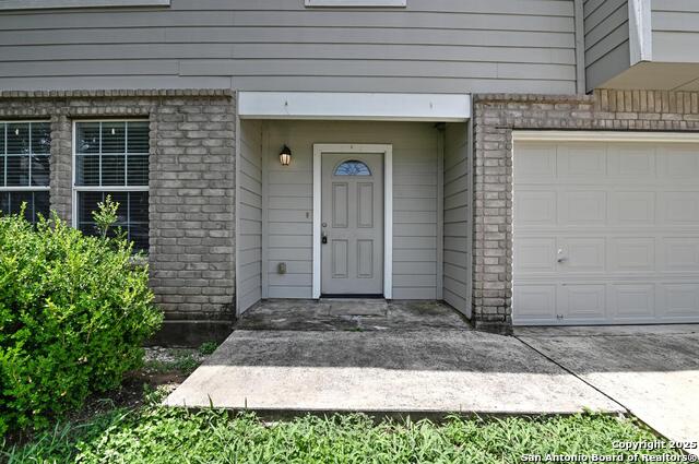 Image 3 of 36 For 245 Gatewood