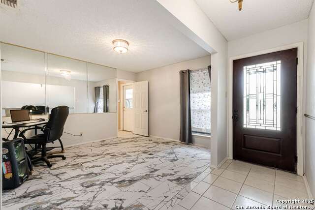 Image 3 of 15 For 5914 Oak Country