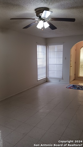 Listing photo id 9 for 7120 Larksong