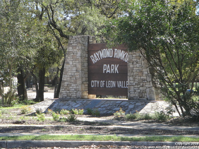 Listing photo id 14 for 7120 Larksong