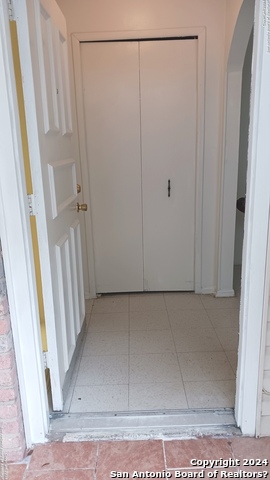 Listing photo id 4 for 7120 Larksong