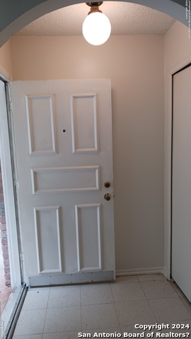 Listing photo id 5 for 7120 Larksong