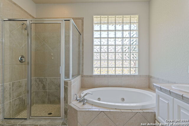 Image 18 of 33 For 143 Lantana Ridge