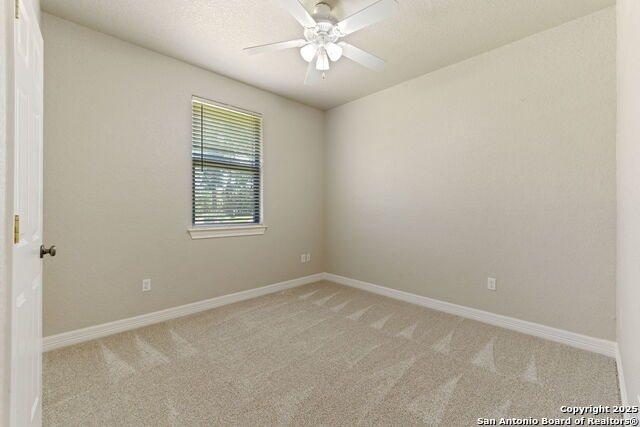 Image 22 of 33 For 143 Lantana Ridge