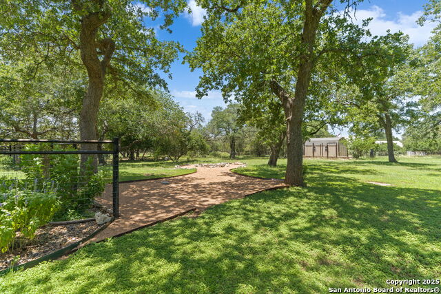 Image 26 of 33 For 143 Lantana Ridge